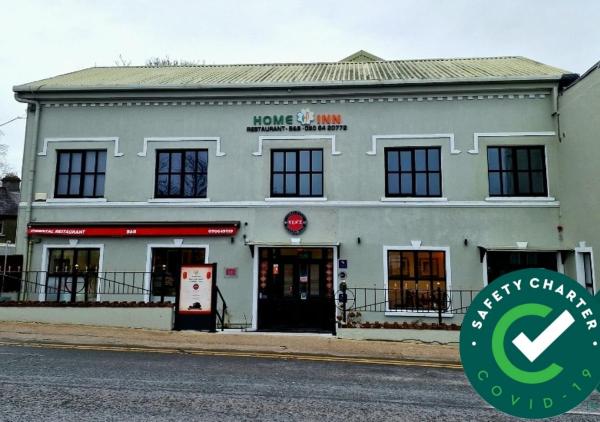 På bilden syns objektet Home Inn som ligger i staden Athlone.