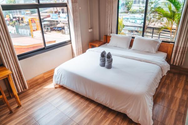 Vang Vieng Sunset Guesthouse & Restaurant, Vang Vieng