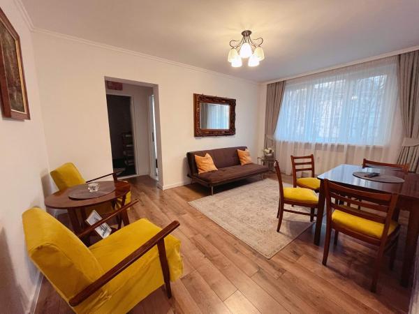 Na fotografii je vidět objekt Niran Apartament nacházející se ve městě Oradea.