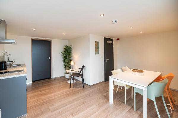 The photo shows the Smart Bnb - Appart Hotel Battice located in the city of Herve.