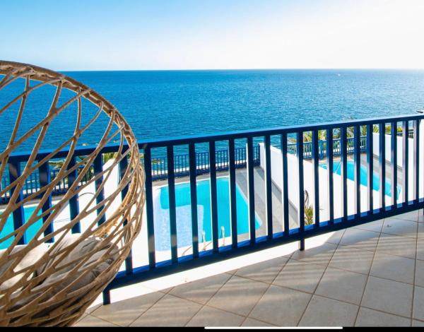 Frontline Villa 25, Modern Coastal Design With Amazing Views - Lanzarote
