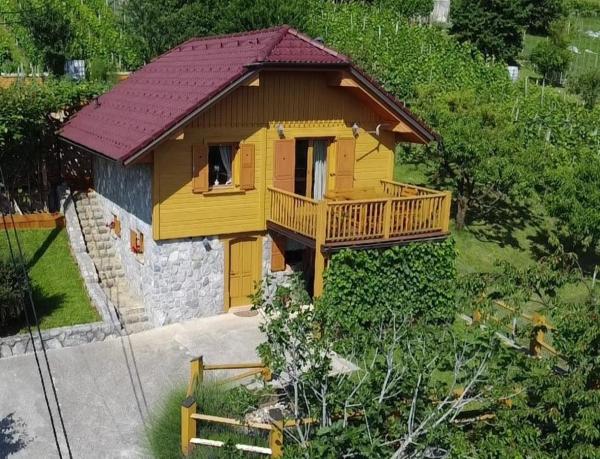 På billedet ses objektet Vineyard cottage Stopar beliggende i byen Straža.