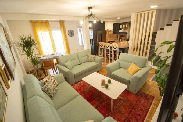Spacious, central and luxury flat with great view!的照片8