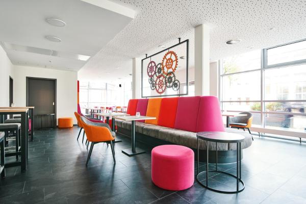 A la foto es mostra l'objecte Bielefeld JBB Jugendgästehaus situat a la ciutat de Bielefeld.