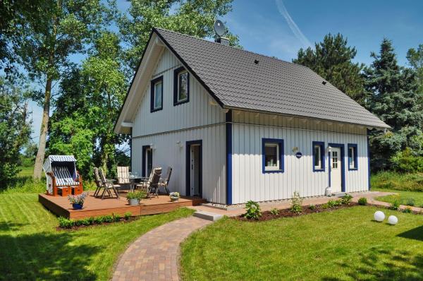 Komfortables Haus Mit Kamin, Sauna, Garten, Terrasse - Ferienhaus Sternschnuppe - Dranske