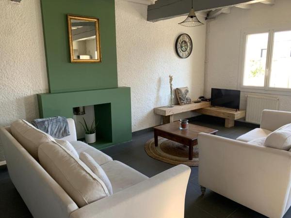 A la foto es mostra l'objecte Maison de campagne chez Tatiana situat a la ciutat de Barry.