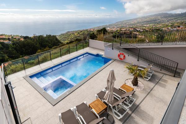 写真にはアルコ・ダ・カリェタ市にあるCasa Bella Vista - Calhetaが写っています。