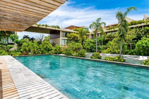 Na zdjęciu widoczny jest obiekt Tulum City Apartment D-101 położony w mieście Tulum.