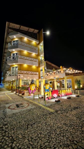 Na zdjęciu widoczny jest obiekt Jatobá Praia Hotel położony w mieście Aracaju.