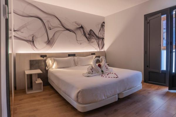 A la foto es mostra l'objecte Hotel NERU con Encanto situat a la ciutat de Lleó.