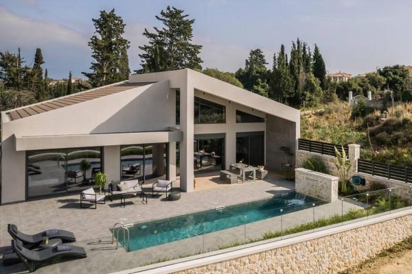 På billedet ses objektet Villa Anait Kefalonia beliggende i byen Kefallonia.
