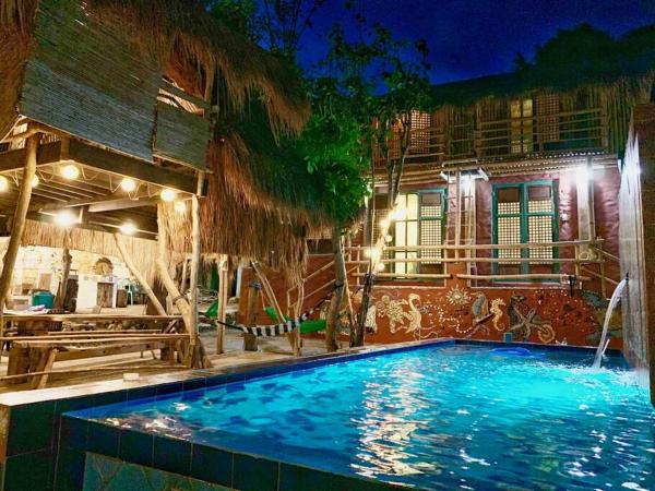 Nella foto è visibile l'oggetto Capiz Beach Villa w/ pool (entire cottage for 12) situato nella città di Sipating.