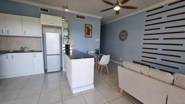 Kuva 8: Accommodation Front - Stylish 2 Sleeper near Ushaka Ushaka Marine World