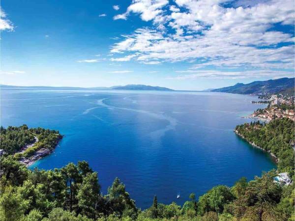 A la foto es mostra l'objecte Opatija Sky View Apartment - unique 270° panorama situat a la ciutat de Volosko.