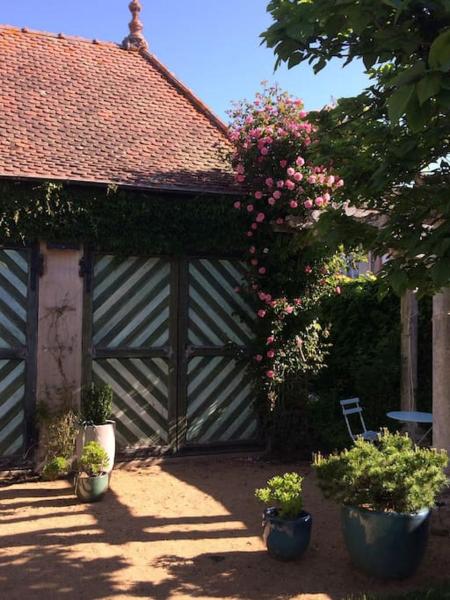 A la foto es mostra l'objecte Maison à louer pour les vacances Les Pergolas situat a la ciutat de Marcigny.