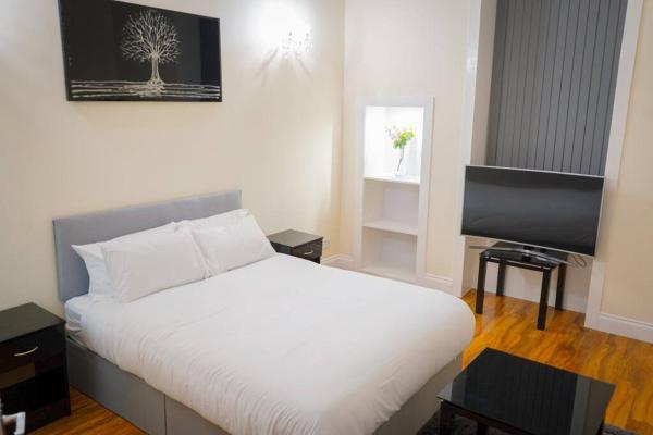 Glasgow - 2 Bedroom Apartment, Glasgow