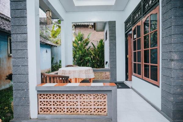 Agus Hidden Homestay - Banjar Sweet Village-ijen - Indonesia