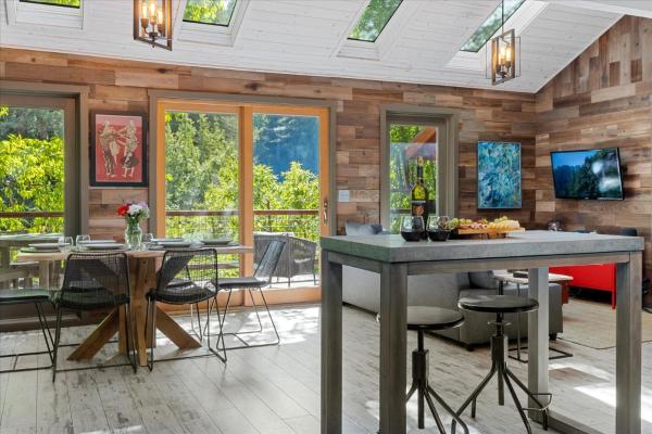 Sydneys River Retreat - Russian River, CA