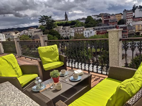La photo montre l'objet Ático Matías López situé dans la ville de Sarria.