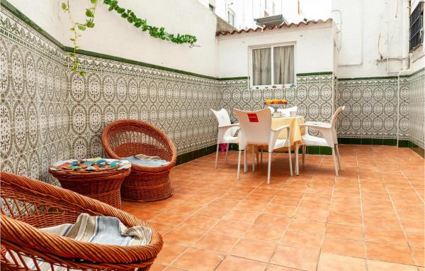 A la foto es mostra l'objecte 3 Bedroom Cozy Apartment In Huelva situat a la ciutat de Huelva.