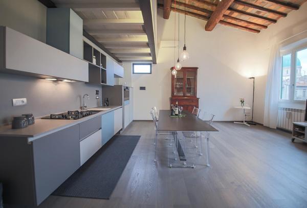 Na fotografii je vidět objekt Apartments Florence Pepi attic nacházející se ve městě Florencie.