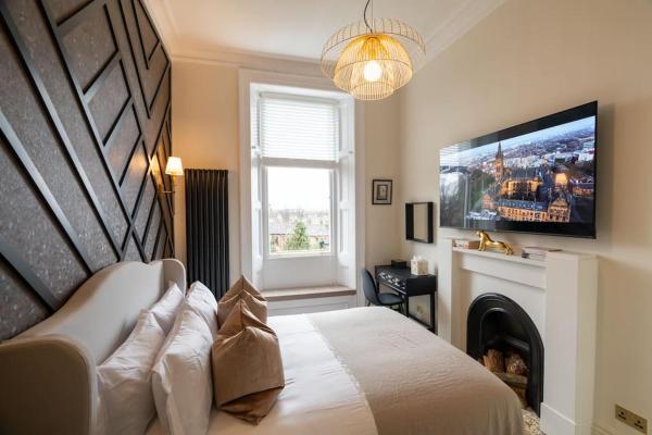 The Devonshire Suite - Your 5 STAR West End Stay!, Glasgow