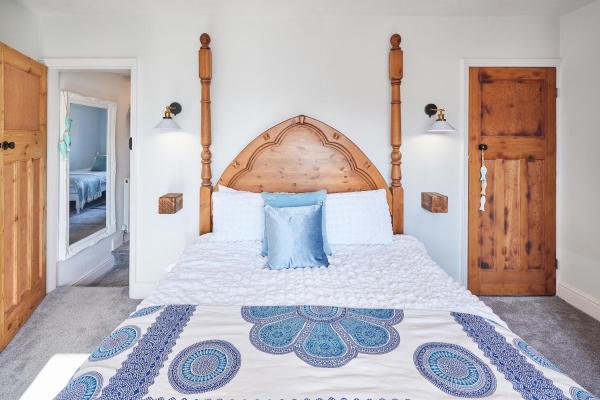 Фотография 8: Host & Stay - Mumbles Cottage