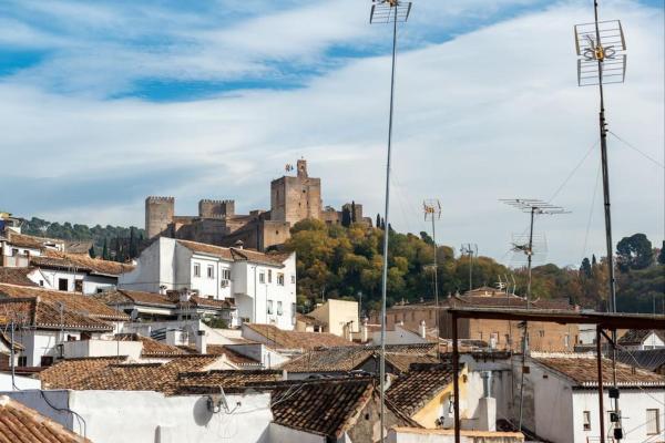 Alhambra View PENTHOUSE, Parking Opcional, Granada