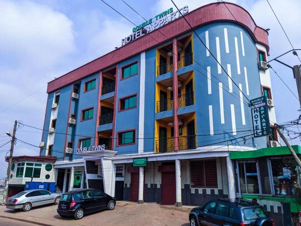 Nella foto è visibile l'oggetto Double twins Hotel & Suites situato nella città di Yaoundé.