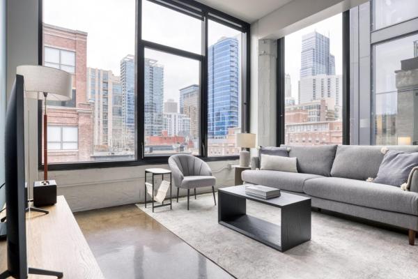 På billedet ses objektet River North 1br w gym lounge roof nr Riverwalk CHI-894 beliggende i byen Chicago.