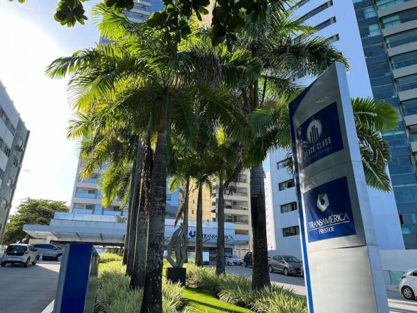 A la foto es mostra l'objecte Flat - Beach Class Internacional Boa Viagem situat a la ciutat de Recife.