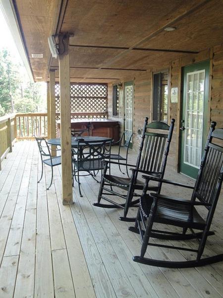 Billede 8: C16, Two bedroom, two bath, log-sided Harbor North luxury cottage with hot tub overlooking Lake Ouachita