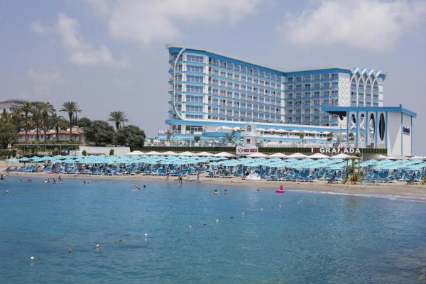 På billedet ses objektet Granada Luxury Beach-Ultra All Inclusive beliggende i byen Avsallar.