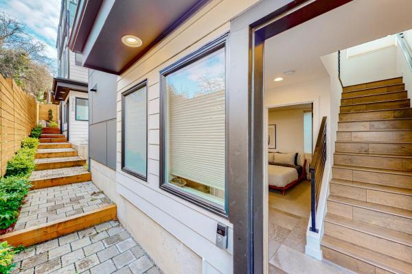 A la foto es mostra l'objecte Northlake Nirvana situat a la ciutat de Seattle.