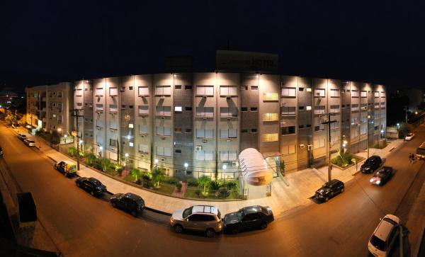 写真にはラジェアド市にあるTri Hotel Lajeadoが写っています。