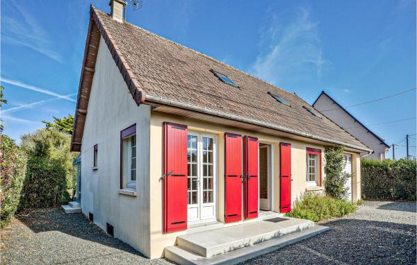 A la foto es mostra l'objecte Amazing Home In Anneville Sur Mer situat a la ciutat de Geffosses.
