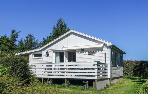 På billedet ses objektet 3 Bedroom Beautiful Home In Allinge beliggende i byen Allinge.