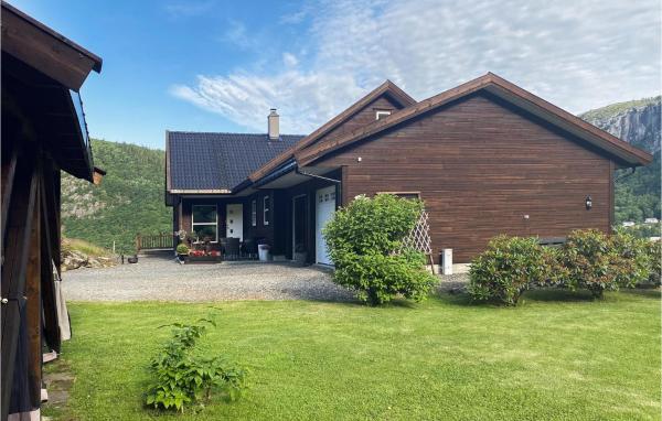 A la foto es mostra l'objecte Nice Home In Farsund With Kitchen situat a la ciutat de Farsund.