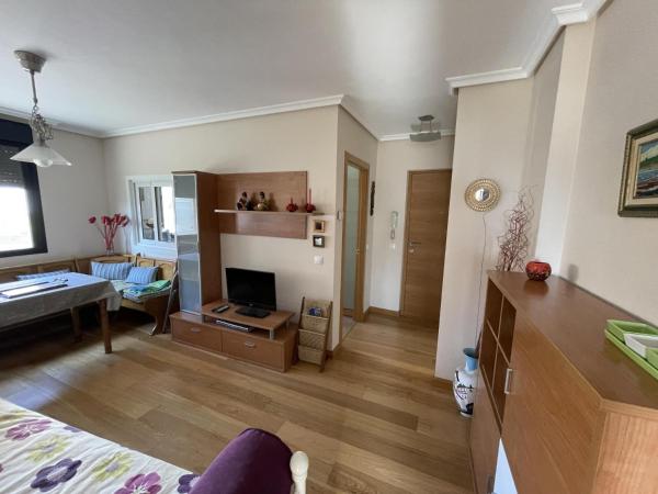Amplio Apartamento Con Garaje - Suances