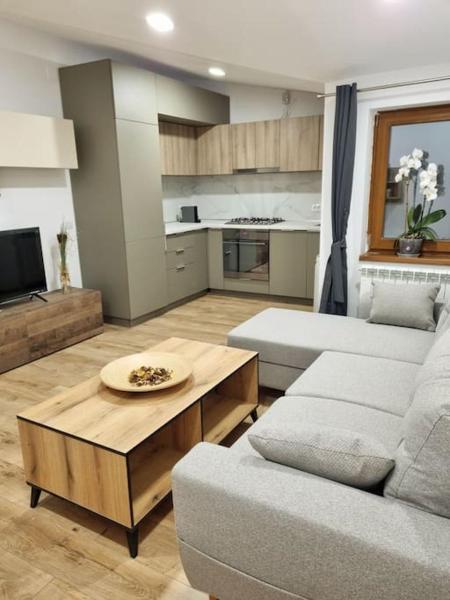 A la foto es mostra l'objecte Cozy apartment near city center situat a la ciutat de Bucarest.