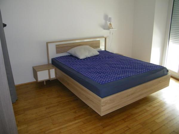 A la foto es mostra l'objecte Appartement Cransac 2 situat a la ciutat de Firmi.