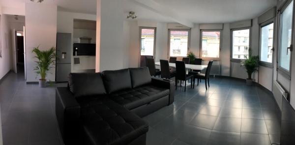 Na zdjęciu widoczny jest obiekt Appartement de 110m2 au centre de Cusset położony w mieście Cusset.