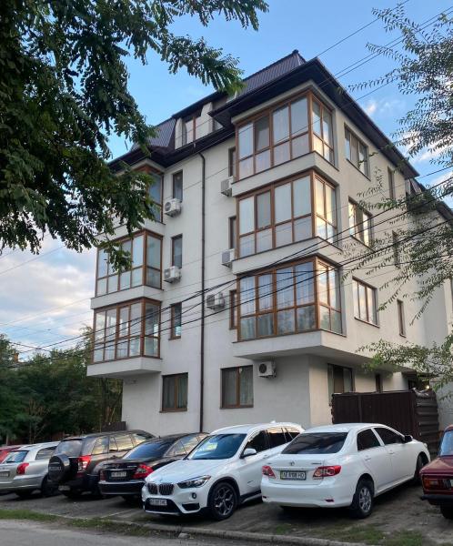 Bild 2: Loft на Кониського, центр