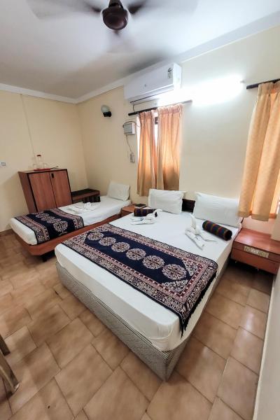 Na fotografii je vidět objekt Hotel YMCA - Near Meenakshi Amman Temple Madurai nacházející se ve městě Madurai.