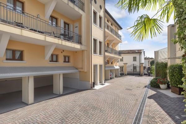 A la foto es mostra l'objecte Palazzo Brando - Living Apartments situat a la ciutat de Treviso.