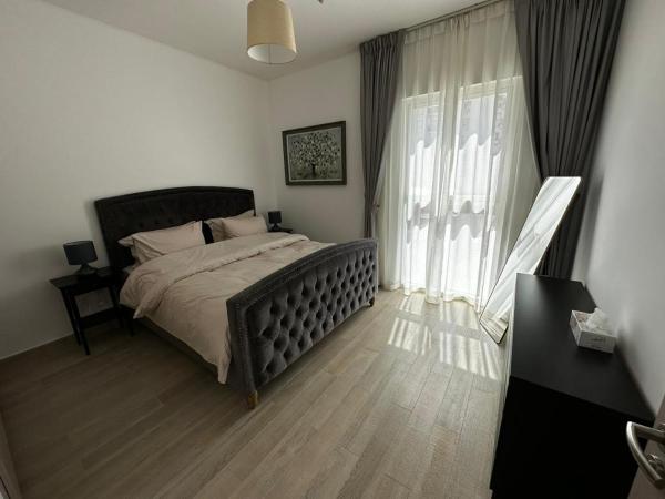 Bilde 7: Modern Flat - Near F1 Circuit