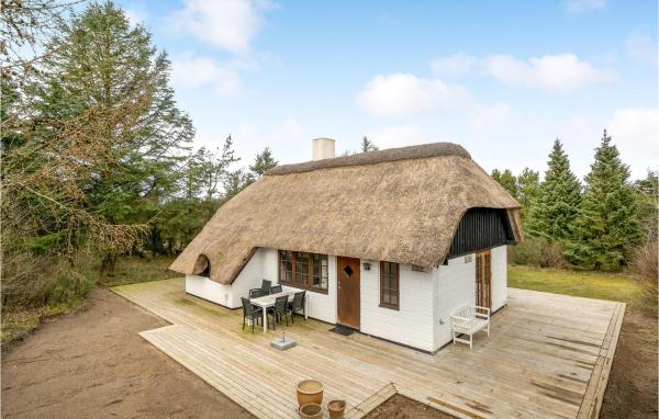 Na fotografii je vidět objekt 3 Bedroom Beautiful Home In Ringkøbing nacházející se ve městě Ringkobing.