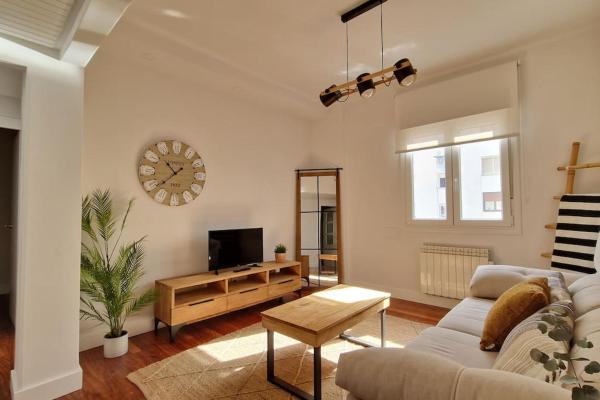 A la foto es mostra l'objecte Cozy apartment in the City Center by ALOHA Bilbao situat a la ciutat de Bilbao.