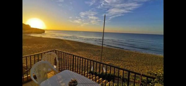 Στη φωτογραφία φαίνεται το αντικείμενο Casa vacanza sul mare που βρίσκεται στην πόλη Noto Marina.