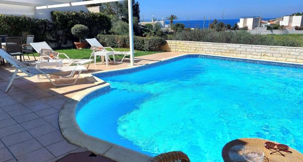Holiday Villa Sunjoy Close To The Beach - Greece